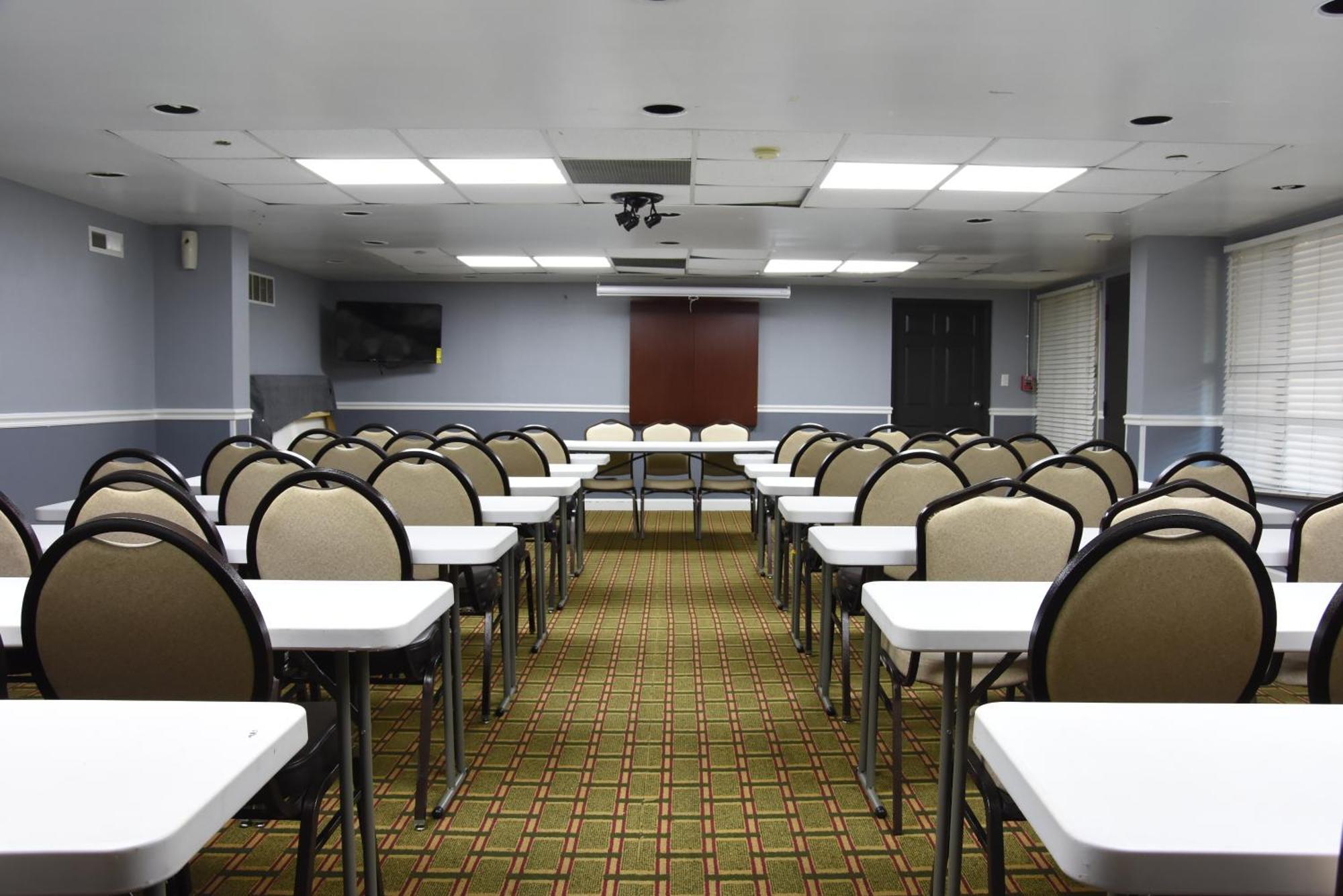 Days Inn By Wyndham Lebanon Bagian luar foto