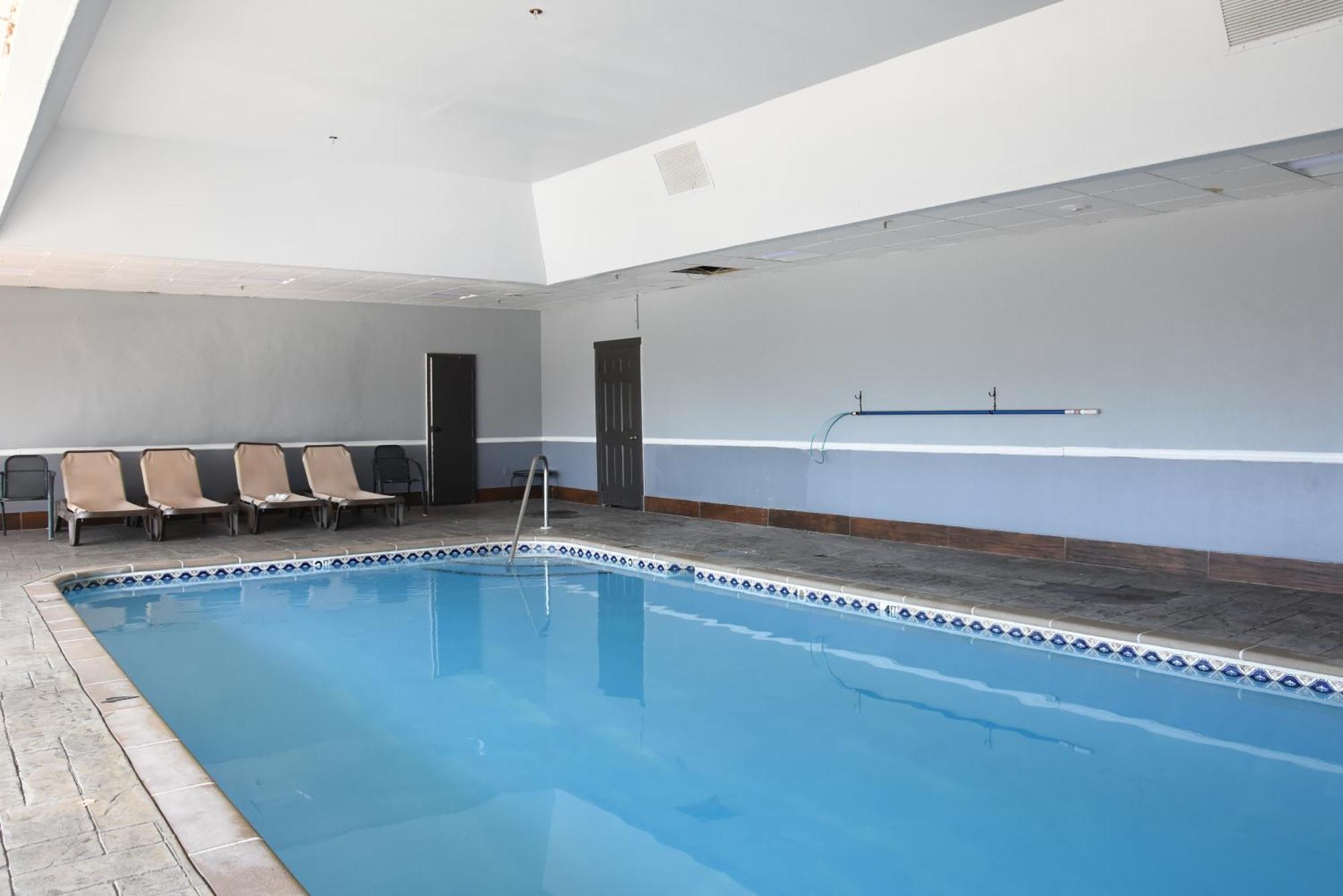 Days Inn By Wyndham Lebanon Bagian luar foto